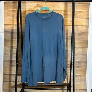 L.L. Bean Men's Slate Blue Long Sleeve Henley